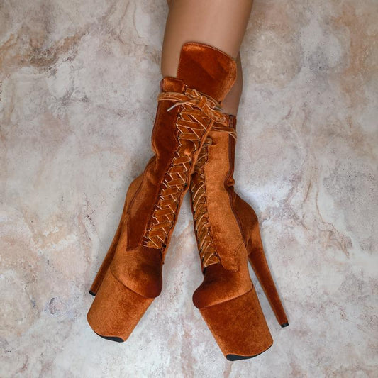 HELLA HEELS BABYDOLL VELVET BRANDY