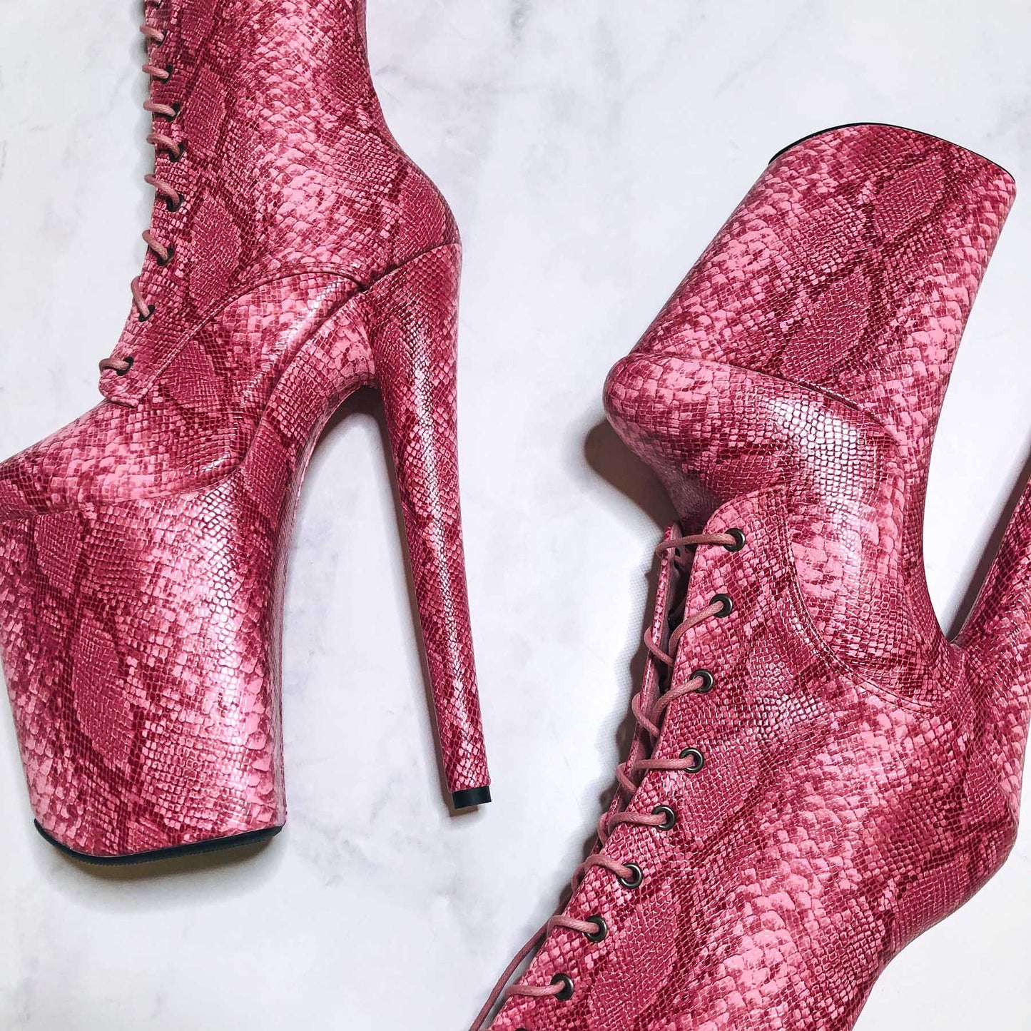 HELLA HEELS NIGHT JUNGLE CANDY COBRA