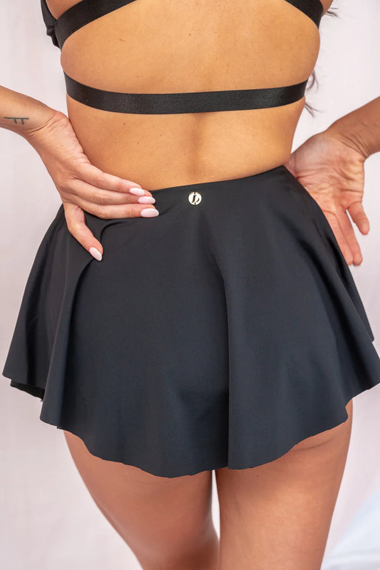 LUNALAE FREE FLOW BOTTOM - HIGH WAISTED SKORT - SVART