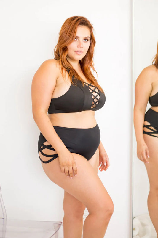 LUNALAE ALEXI TOP - CRISS CROSS HIGH NECK RACERBACK TOP - SVART