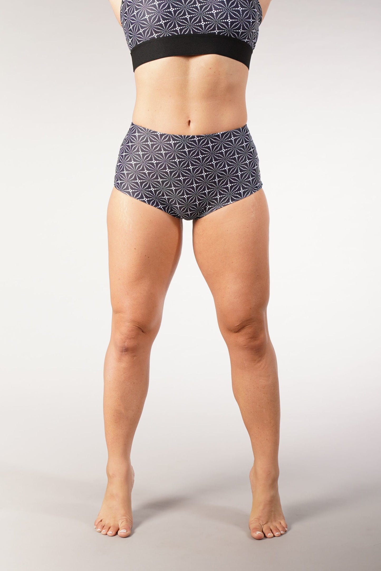 OFF THE POLE ESSENTIAL SHORTS- ILLUSION