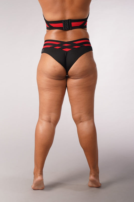 OFF THE POLE CAGED SHORTS - RØD