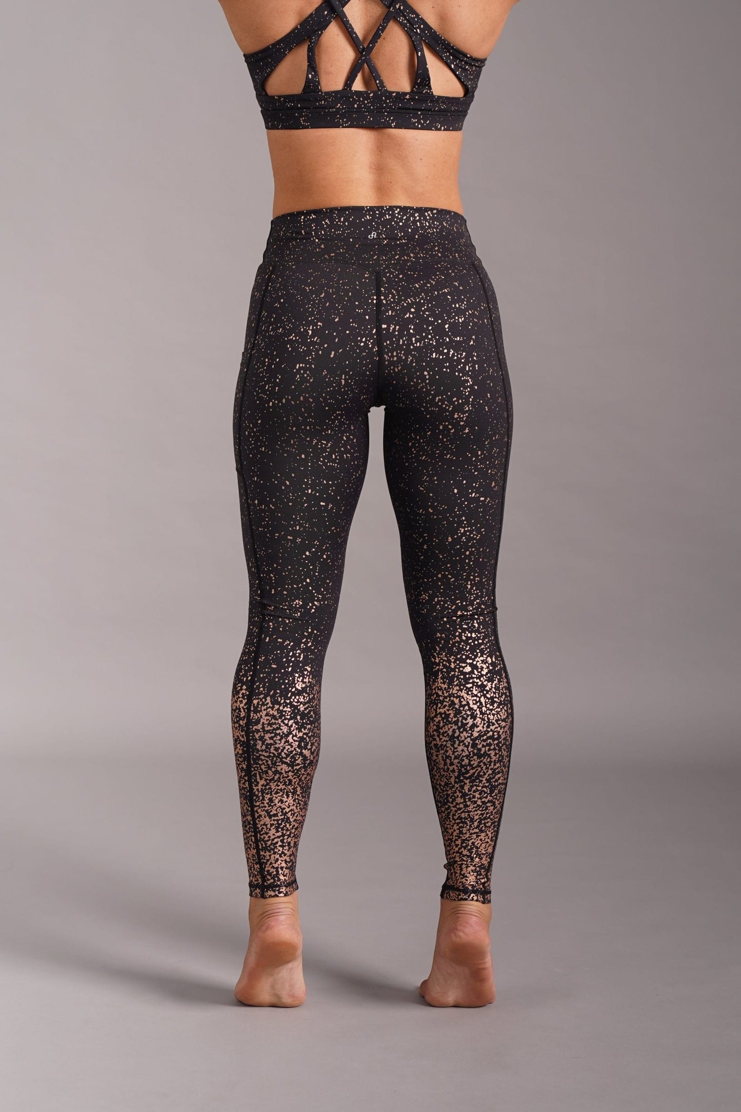 OFF THE POLE ICONIC LEGGINGS - CHAMPAGNE