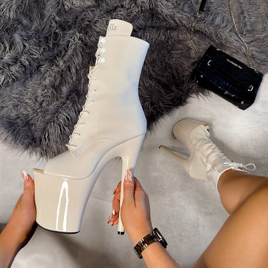 HELLA HEELS LIPKIT NO ANGEL 8 INCH