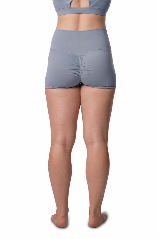 OFF THE POLE SCRUNCH BUTT SHORTS - HIMMELBLÅ