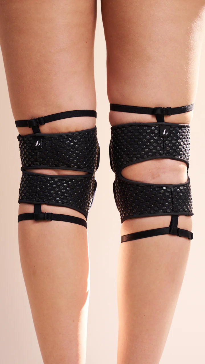 LUNALAE STICKY SILICONE GARTER KNEE PAD