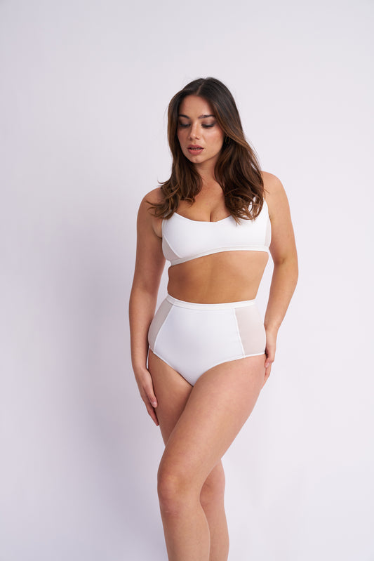 GIGI TOP - MESH PANELLED TOP - HVIT