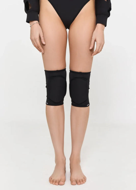 QUEEN KNEBESKYTTERE SLEEK FLERE FARGER
