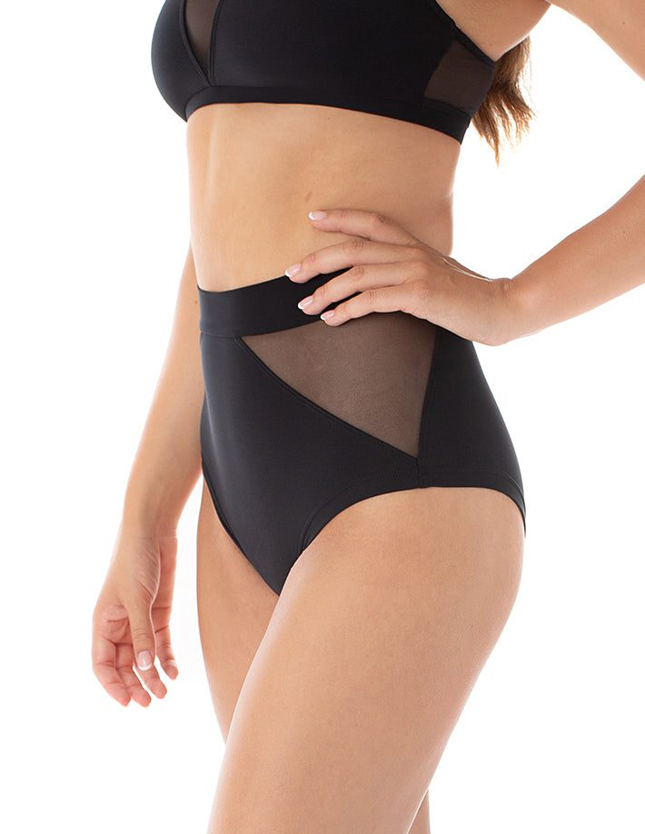 DRAGONFLY- MONICA MESH SHORTS- SVART