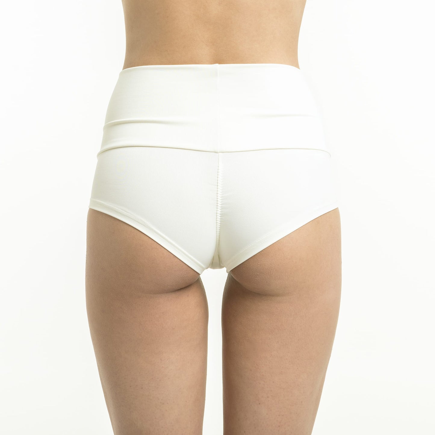 POLEDANCERKA PULL DOWN SHORTS HVIT
