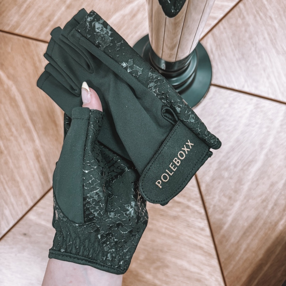 POLEBOXX -  STICKY POLE GLOVES