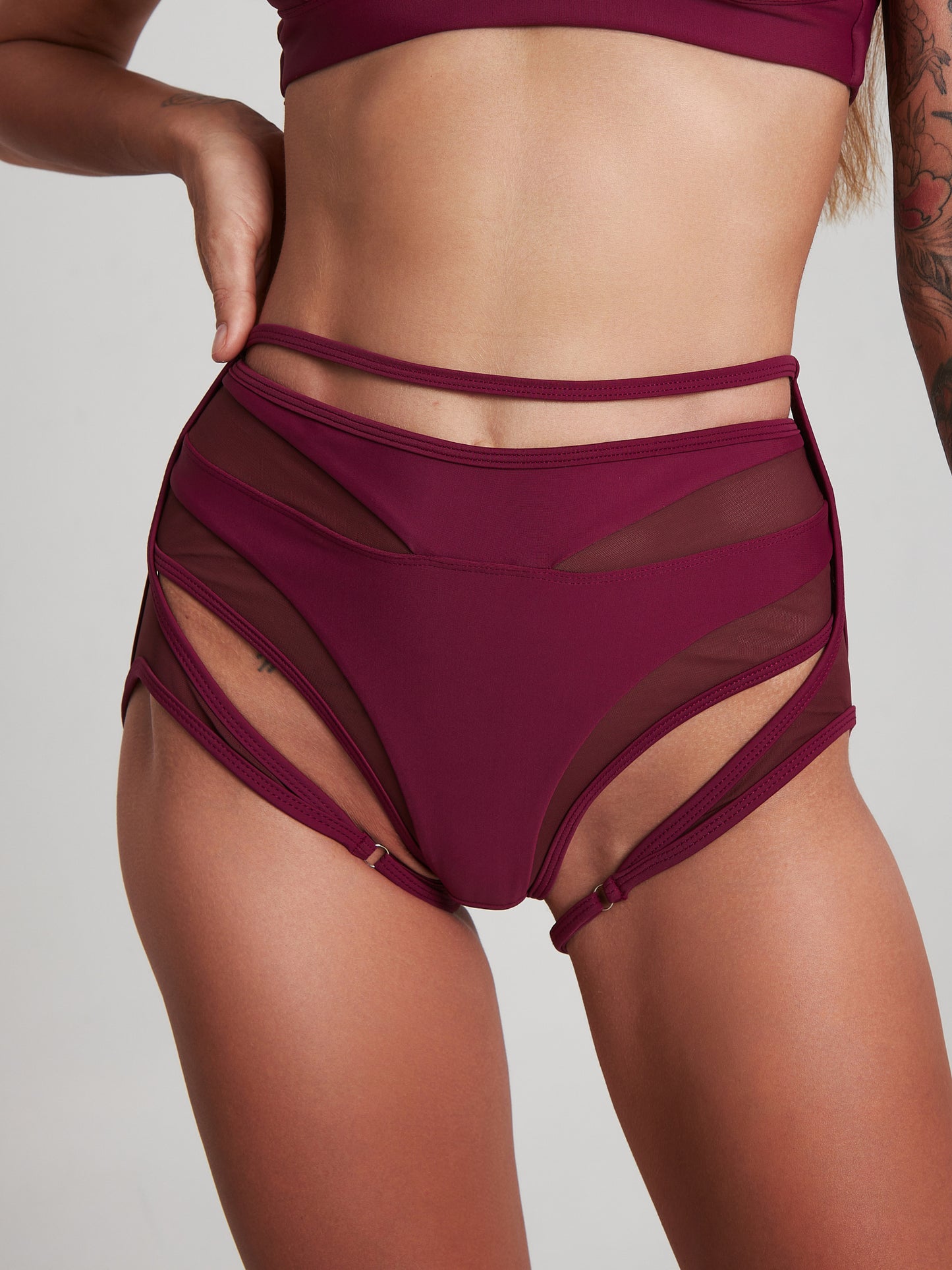 HARNA - FIERCE SHORTS - FLERE FARGER