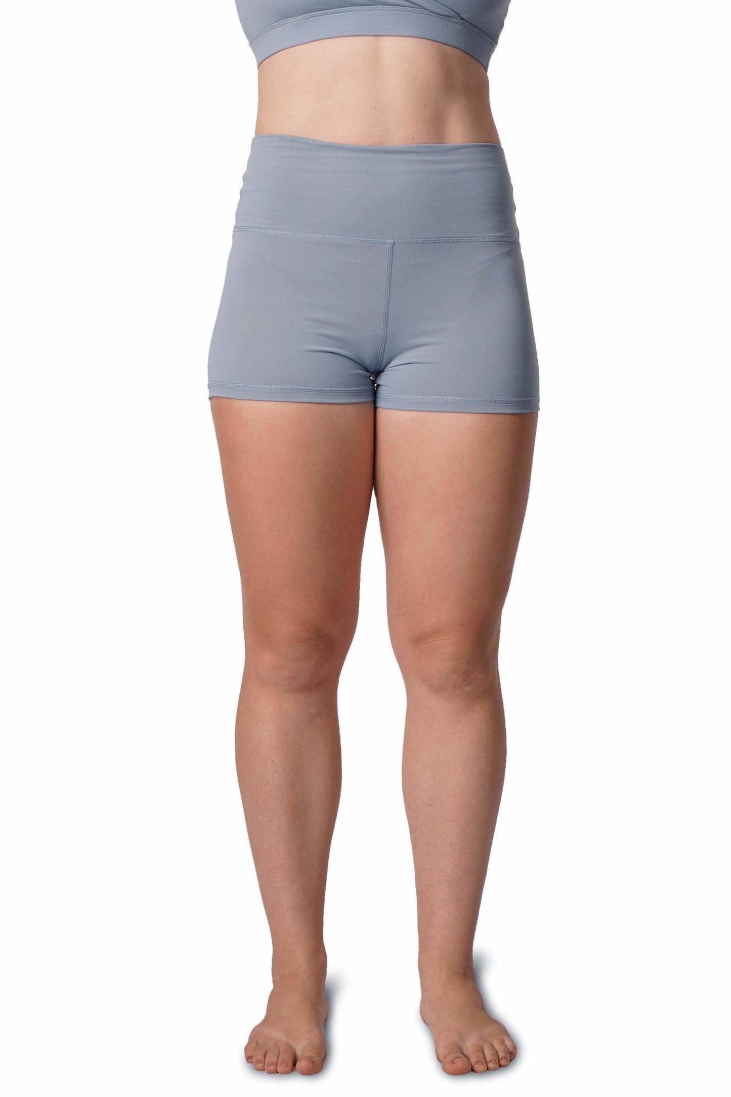 OFF THE POLE SCRUNCH BUTT SHORTS - HIMMELBLÅ