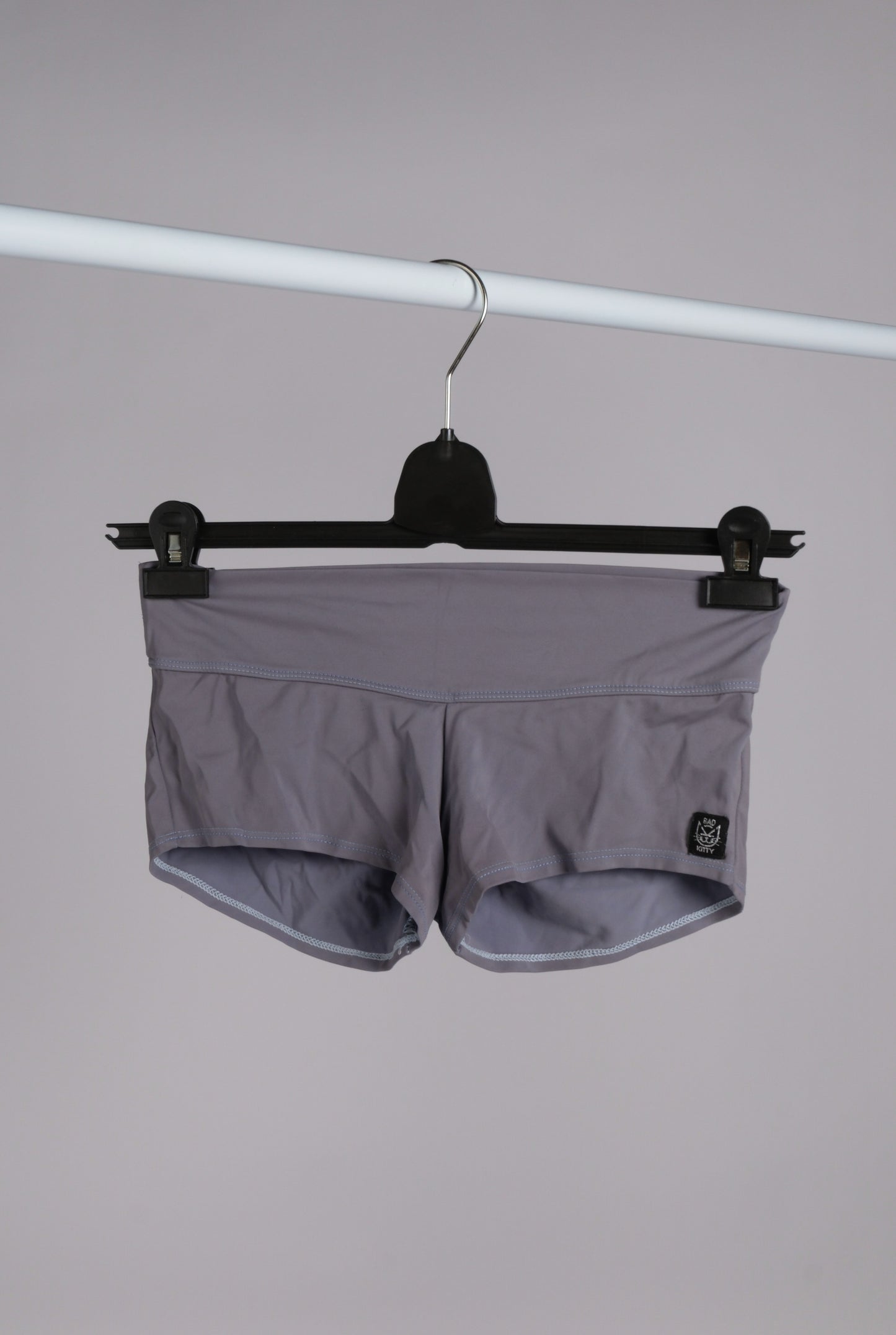 SECOND HAND - RETRO BAD KITTY SHORTS GRÅ
