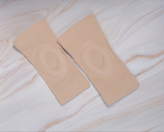 KNEBESKYTTERE MED SILIKONPUTE