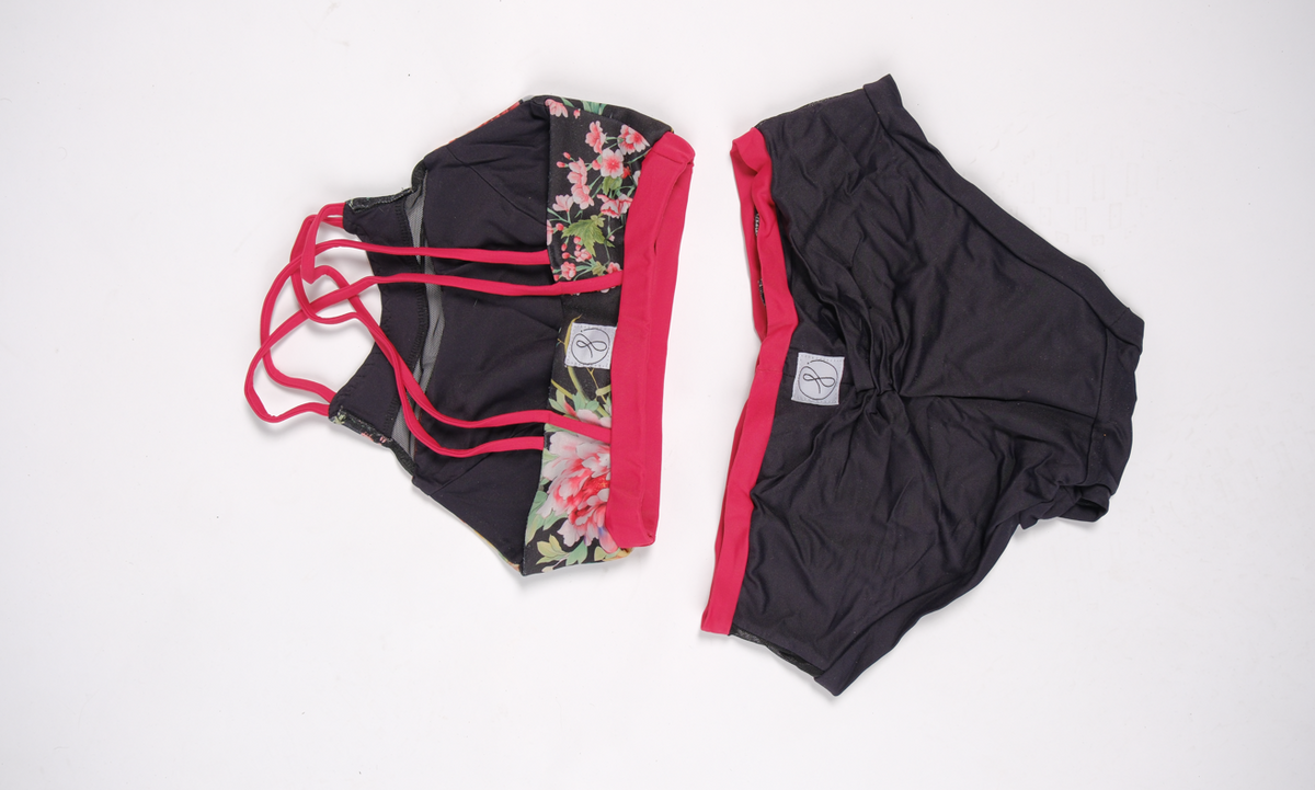 SECOND HAND -BLOMSTRETE POLEWEAR SETT