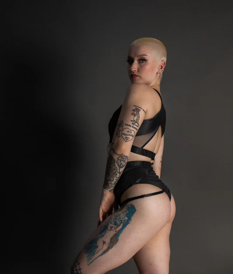 TATIANA - PERLA SHORTS -  SVART