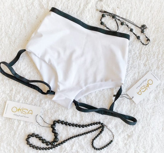 OKSA SEPHORA SHORTS- HVIT