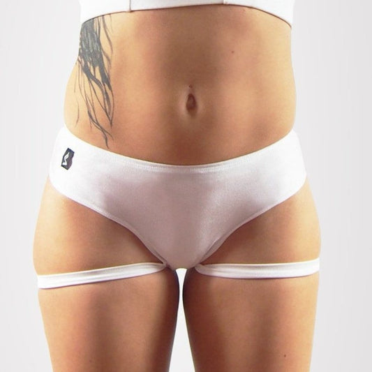 SWAY GARTER POLE SHORTS - HVIT