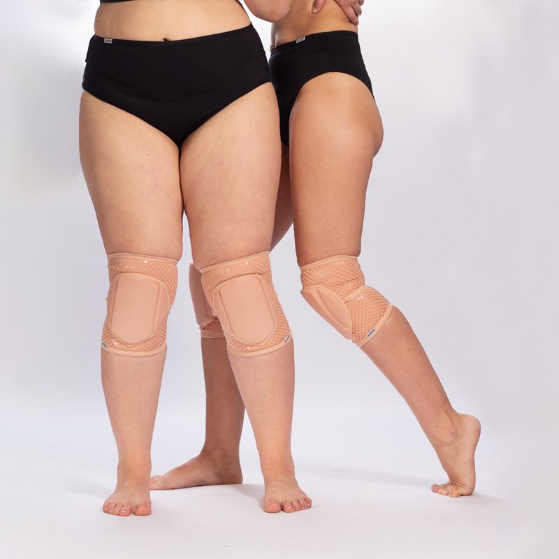 KNEBESKYTTERE GRIPPY NUDE
